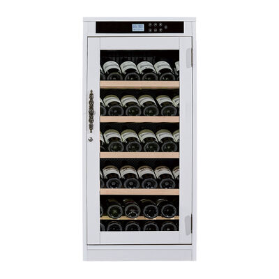 Buen precio Elegante gabinete de vino de madera blanca con estantes ajustables y luz interior LED en línea